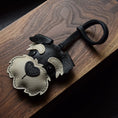 Gallery viewerに画像を読み込む, LEATHER CHARM 羊革製レザーチャーム - pawdea
